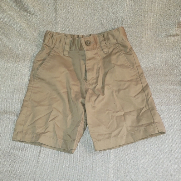 Old Navy Other - 🏷 Old Navy Tan Shorts